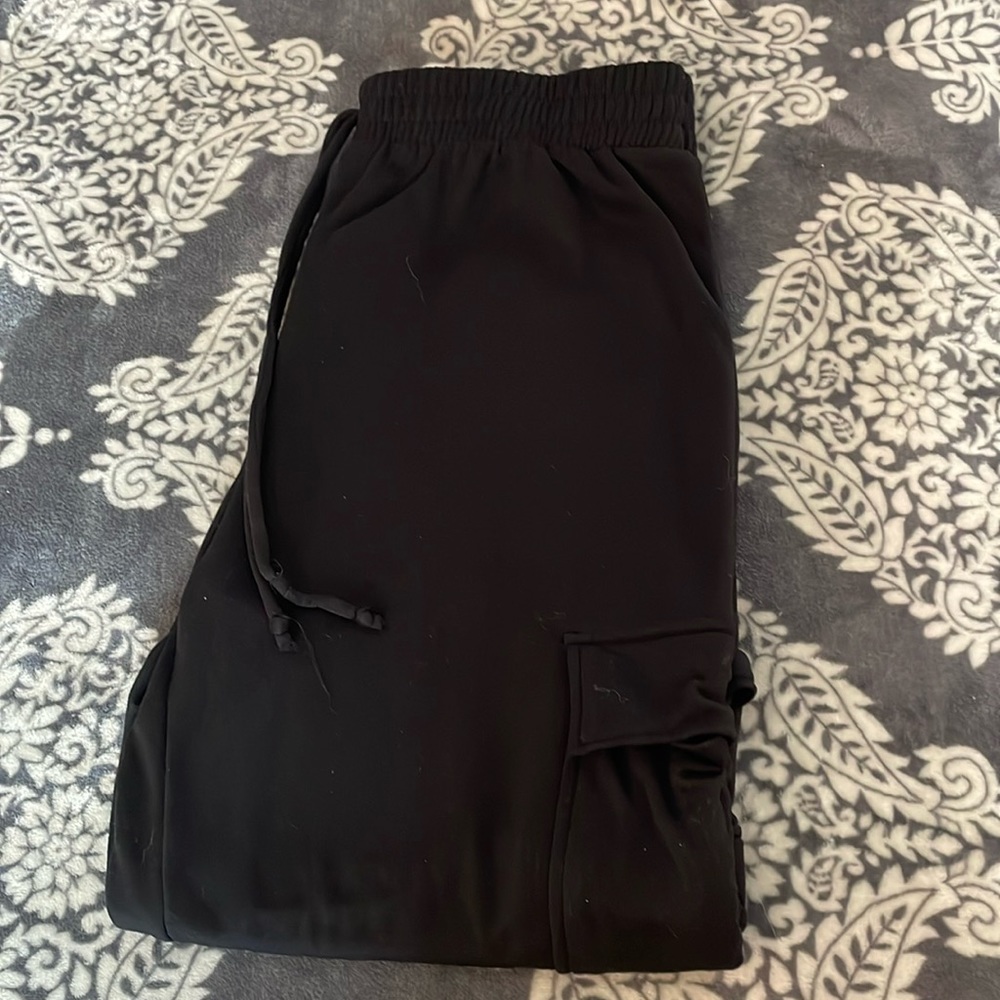 Black large pants with pockets